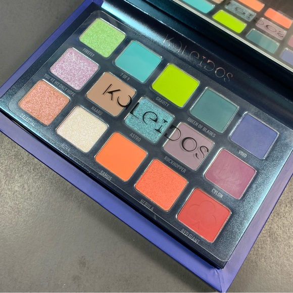 Kaleidos Club Nebula Palette - Picture 3 of 10
